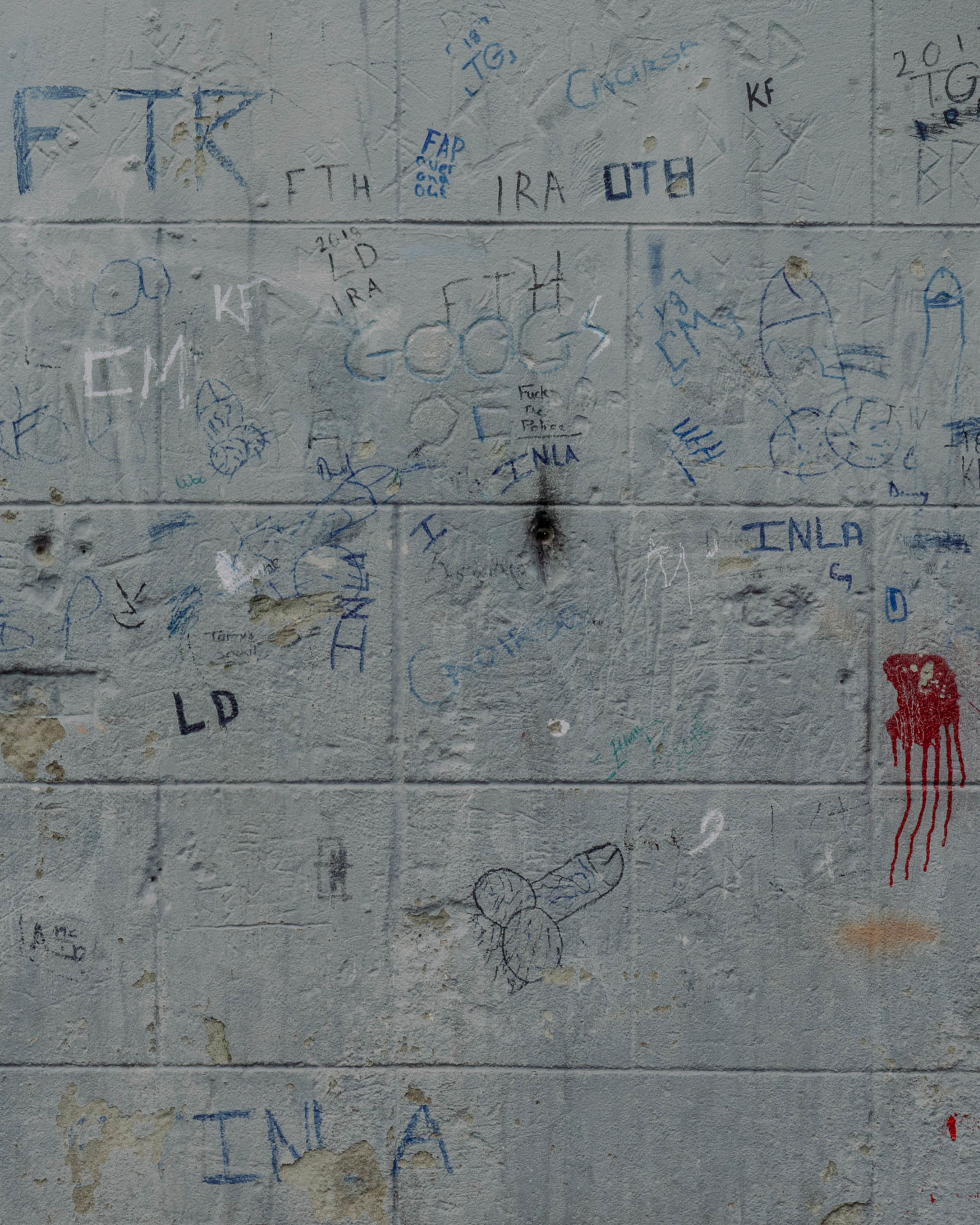 Graffiti in der Nähe des Fußballstadions im Viertel Bogside, Derry/Londonderry