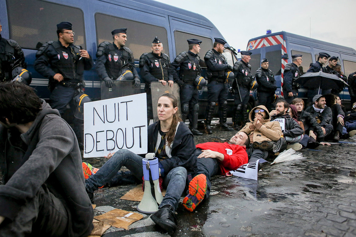 Nuit Debout (Foto: Romain BEURRIER/REA/laif)