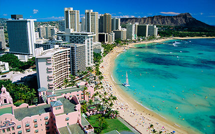 Schlafen am Strand von Honolulu, Hawaii / Foto: 