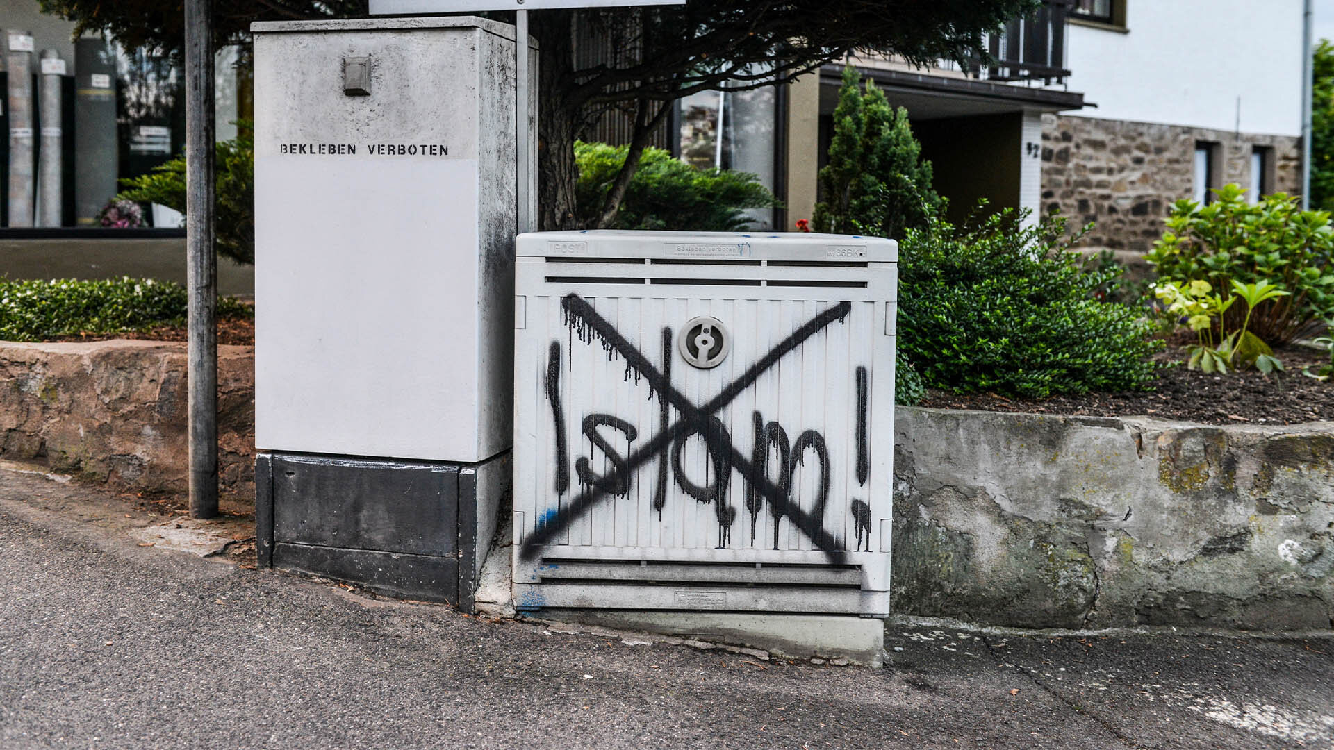 Islamfeindliches Graffiti Islamfeindliches Graffiti