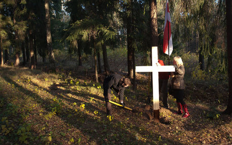 Eine Gedenkstädte in Weißrussland, die am an stalinistische Massenexekutionen erinnert