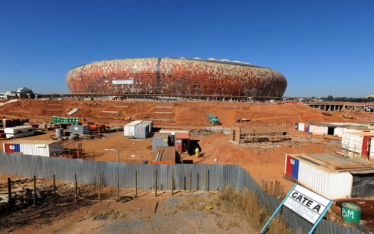 Die FNB-Arena in Johannesburg. Der Umbau für die WM hat 312 Millionen Euro gekostet