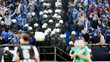 Polizeieinsatz beim Fussballspiel