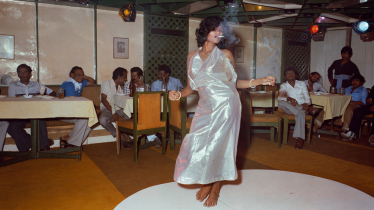 Meghraj Cabaret; Foto: Mitch Epstein
